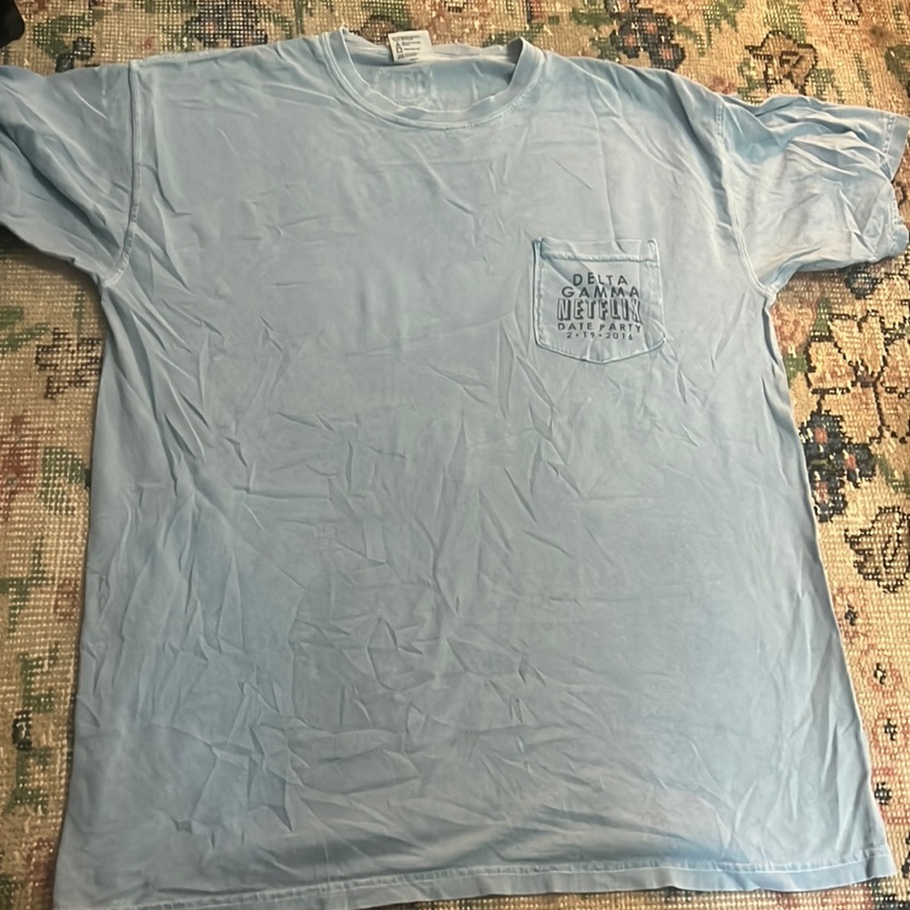 Delta Gamma netflix date party tee